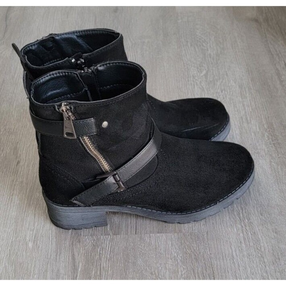 Alexis Bendel Women Shoes Size 9 Med Black booties.
